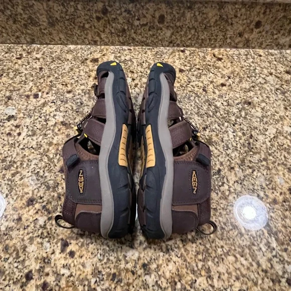 Keen Targhee Hiking Trail Sport Sandals Men’s Size 7 Brown Leather EUC - Picture 5 of 7
